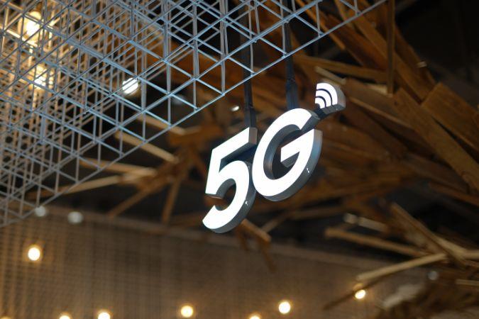 如何減少 Android 和 iPhone 上的 5G 電池消耗