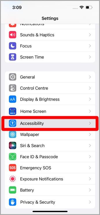 如何在 iPhone 上啟用/停用電源按鈕結束通話