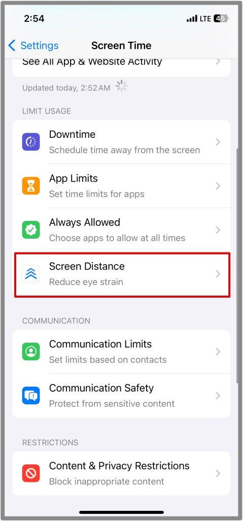 iOS 17 中的 9 項電池耗盡修復